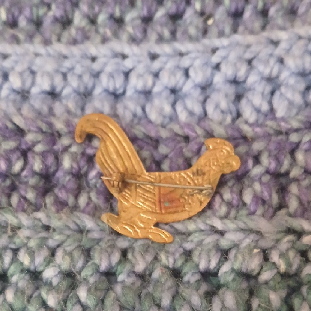 Colorful Rooster Brooch - Picture 2 of 2